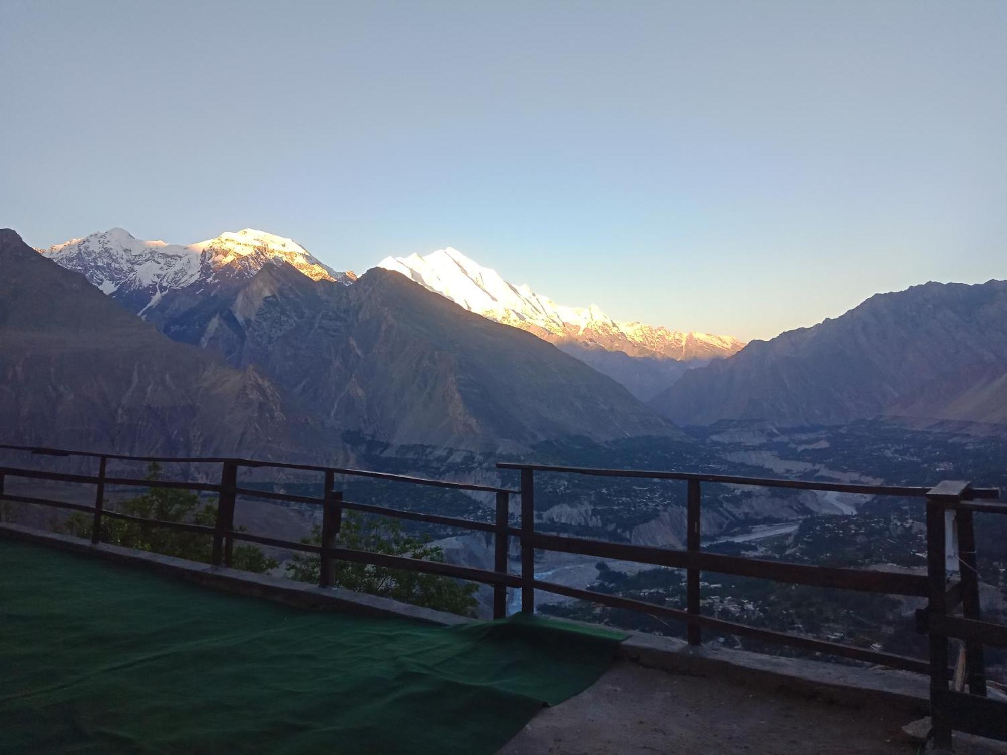 Karimabad  Venus Mountain Resort, Hunza מראה חיצוני תמונה
